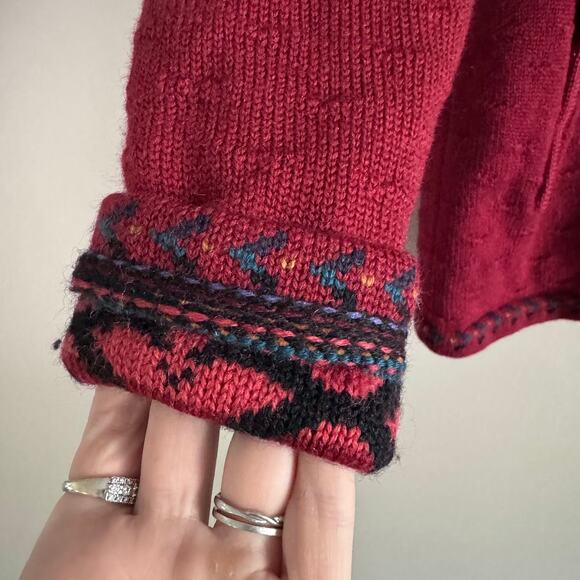 Icelandic Design Red Fair Isle Wool Button Front Cardigan Sweater Size Medium - Picture 5 of 7